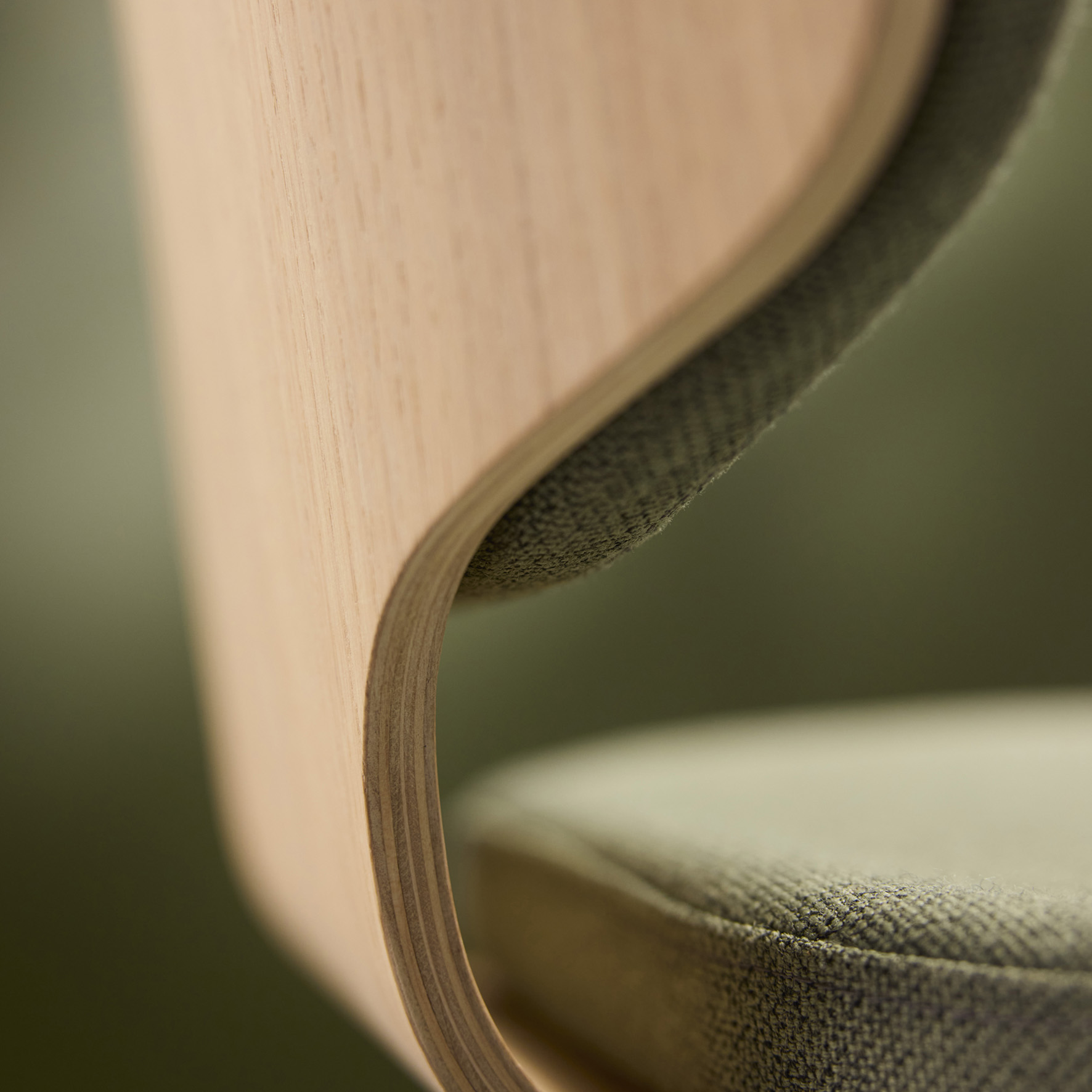 Råshult Ash, black stand, fabric Cura Loop 60999
