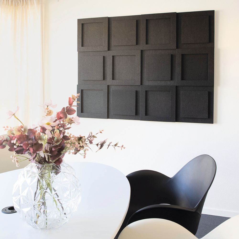 MODERN Black