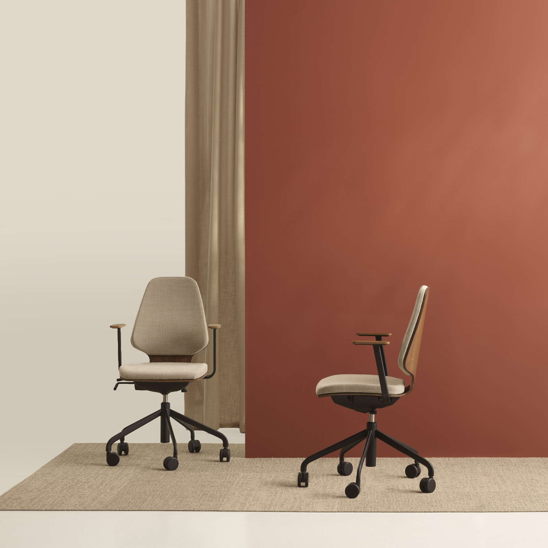 Råshult Ash, black stand, fabric Cura Loop 60999