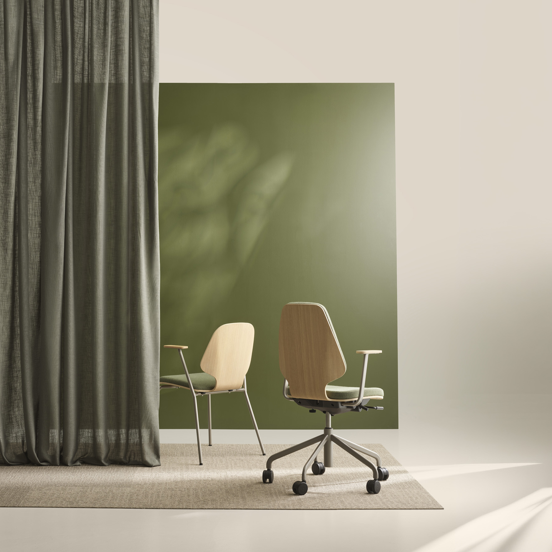 Råshult Ash, black stand, fabric Cura Loop 60999